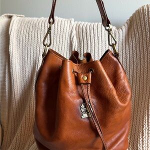 Pratesi Firenze Sorano Bucket Bag Cognac Italian Leather $340 Retail